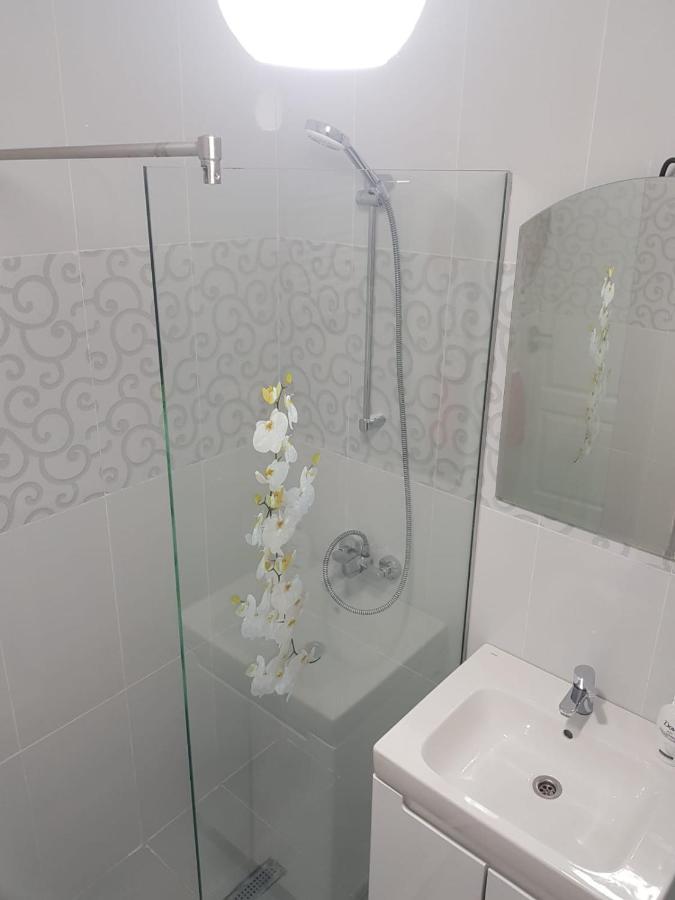 Unique Residence Apartament Năvodari Exteriör bild