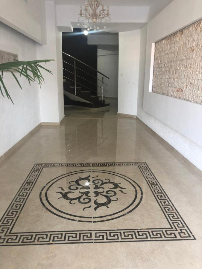 Unique Residence Apartament Năvodari Exteriör bild