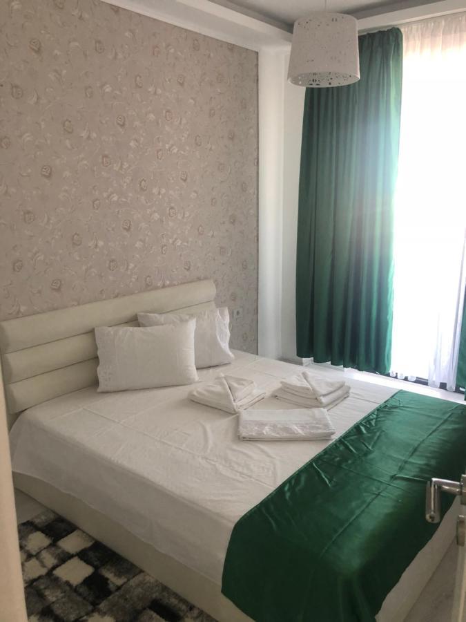 Unique Residence Apartament Năvodari Exteriör bild