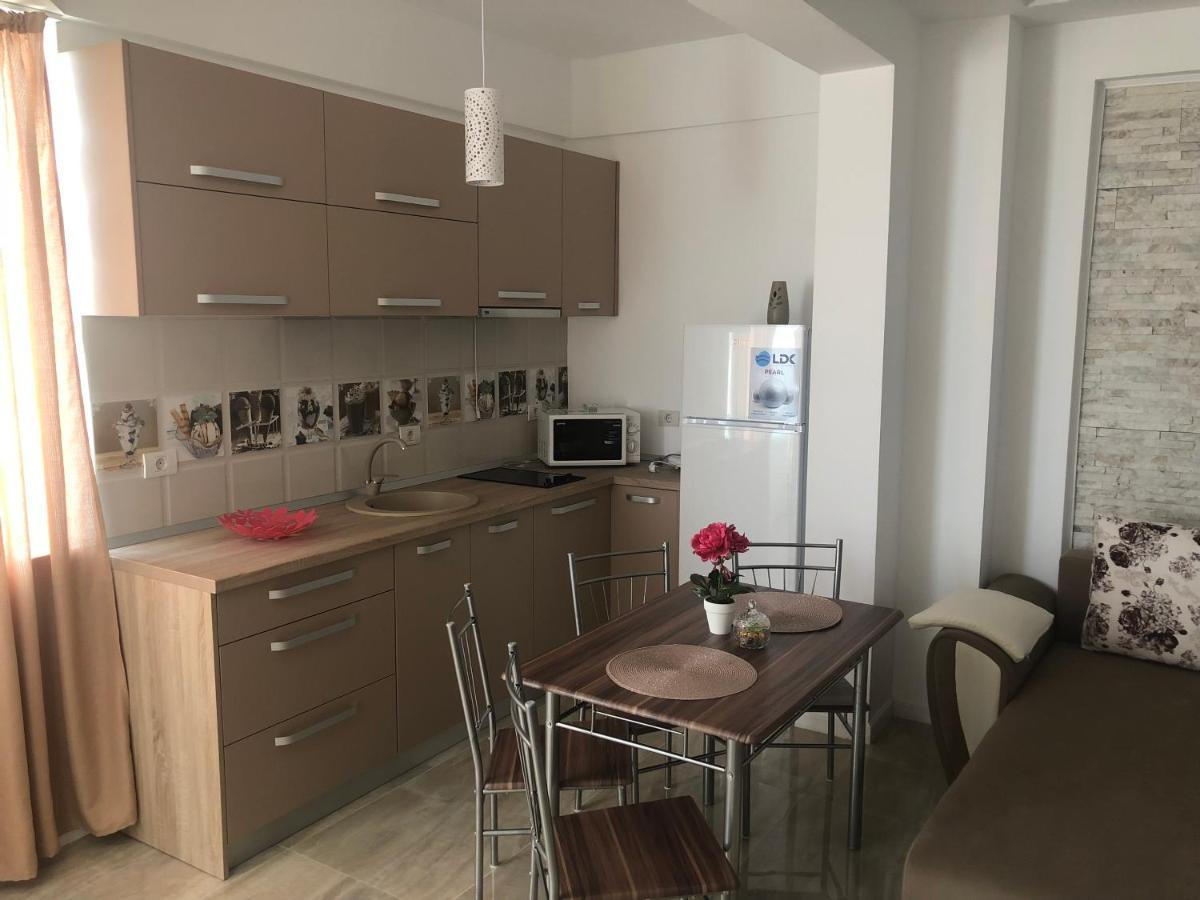 Unique Residence Apartament Năvodari Exteriör bild